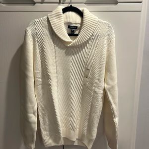 New with tags men’s sweater, size medium